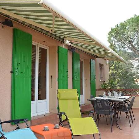 Superbe Vue Sur Mer Et Sur La Montagne Jardin Terrasses Hébergement de vacances *