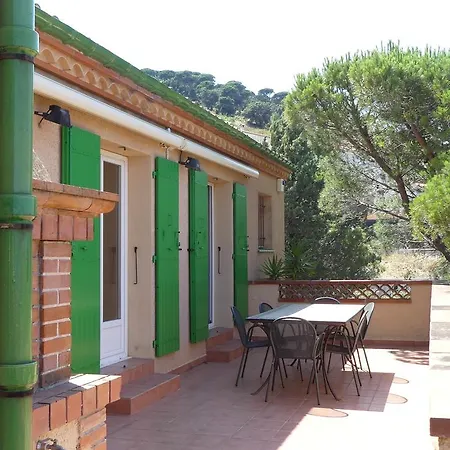 Hébergement de vacances Superbe Vue Sur Mer Et Sur La Montagne Jardin Terrasses *